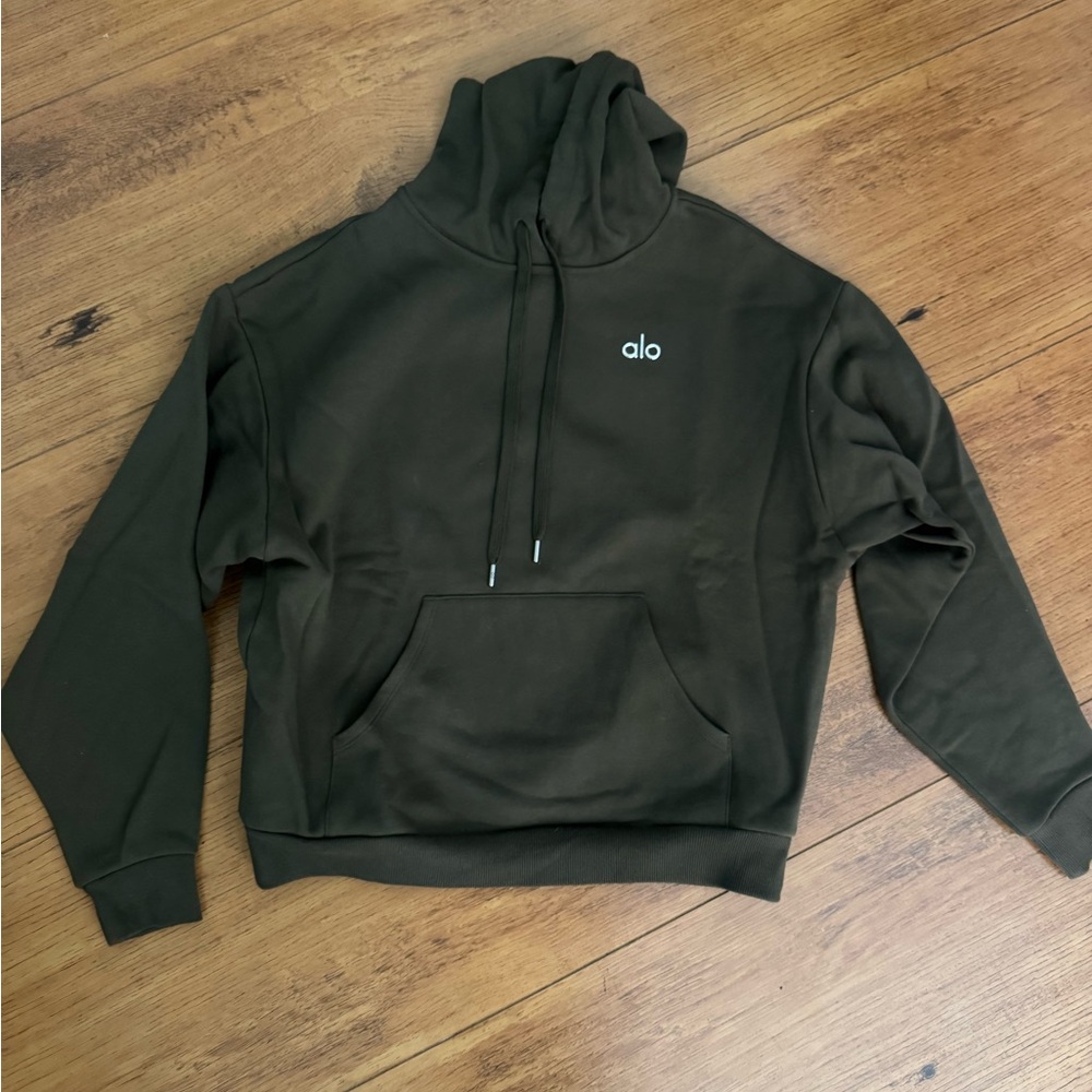 ALO Yoga Women's Olive Tree Hoodie - Picture 5 of 5
